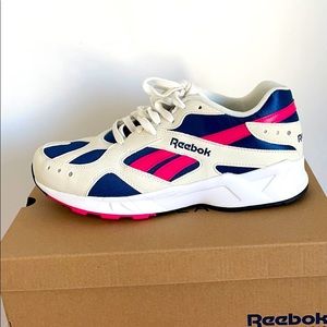 Reebok Aztrek (Chalk Royal Rose)